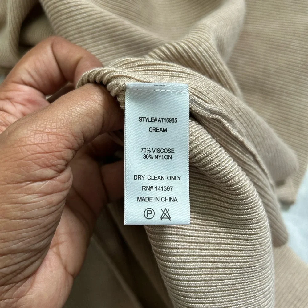 ASTR Elegant Beige Midi Dress - Picture 5 of 8